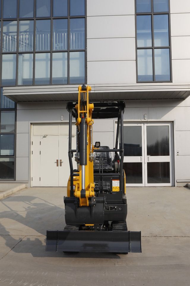 2026 Shantui SE17SR mini excavator front view 2026 Shantui SE17SR mini excavator front view