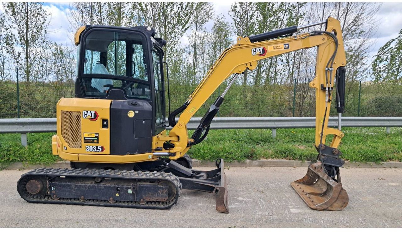 2022 Caterpillar 303.5 crawler excavator, side view 2022 Caterpillar 303.5 crawler excavator, side view