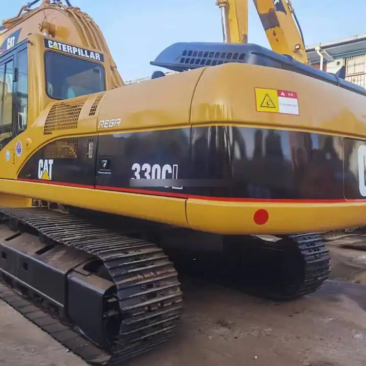 2016 Caterpillar 330C crawler excavator, rear three-quarter view 2016 Caterpillar 330C crawler excavator, rear three-quarter view
