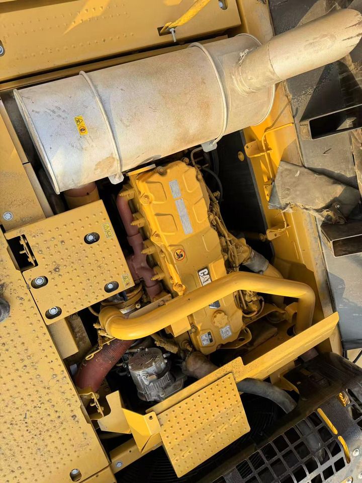 2023 Caterpillar 340D crawler excavator engine compartment view 2023 Caterpillar 340D crawler excavator engine compartment view