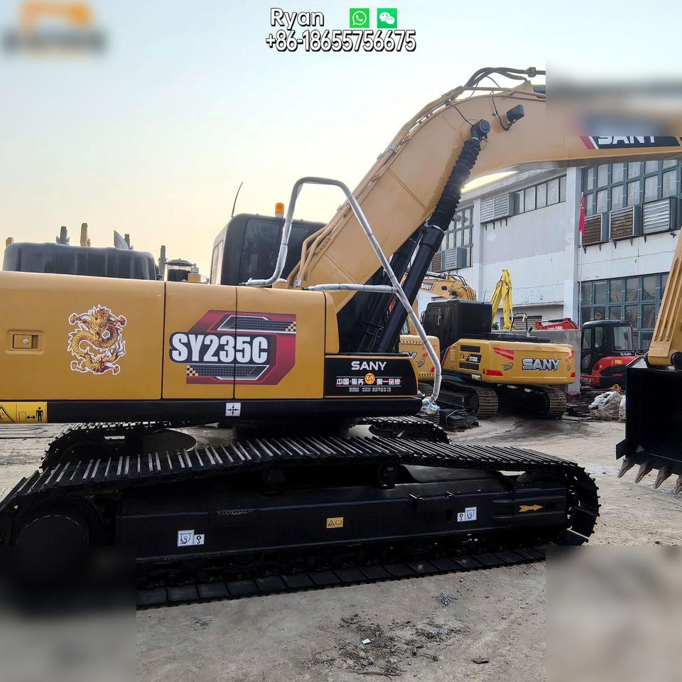2024 Sany SY235C crawler excavator side view 2024 Sany SY235C crawler excavator side view