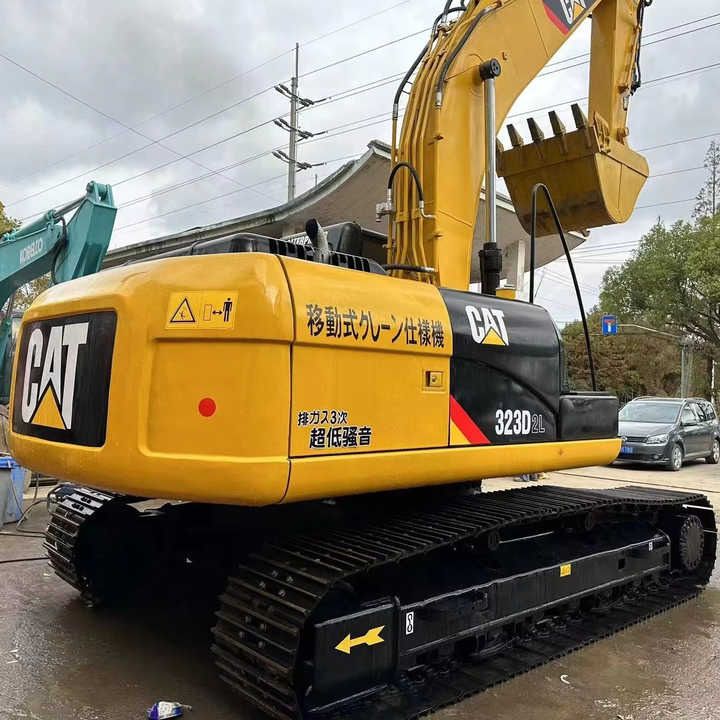 2023 Caterpillar 323D2L crawler excavator, rear three-quarter view