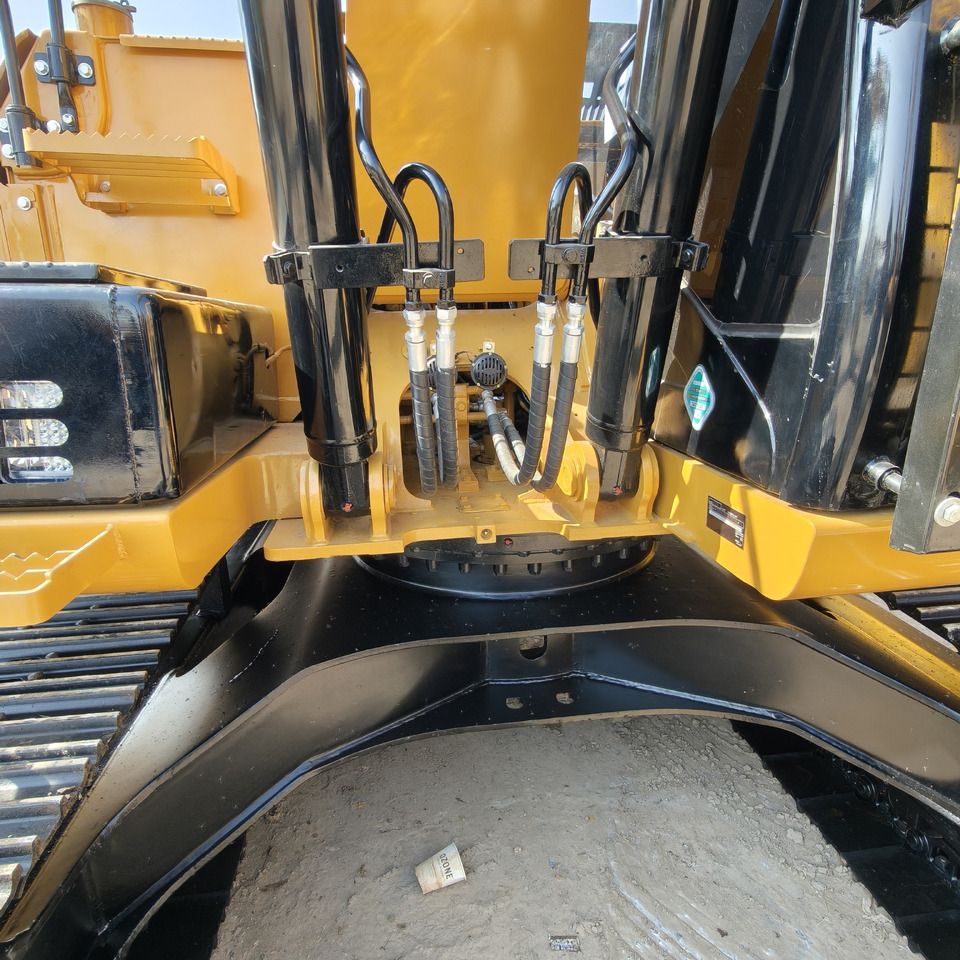 2024 Caterpillar 312D crawler excavator boom base and hydraulic cylinders 2024 Caterpillar 312D crawler excavator boom base and hydraulic cylinders