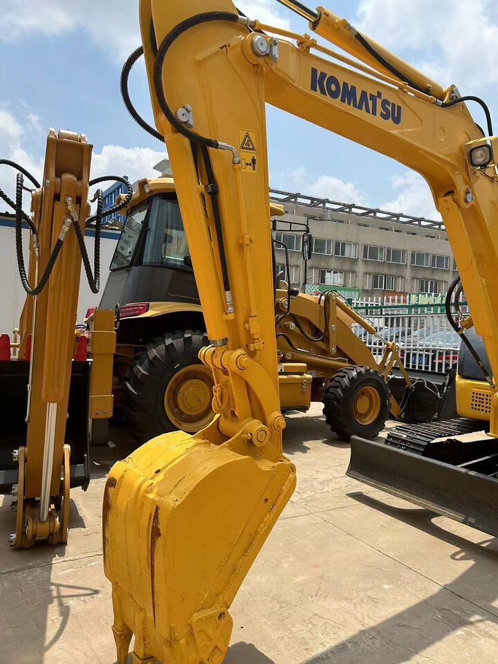2022 Komatsu PC55 mini excavator boom and bucket detail