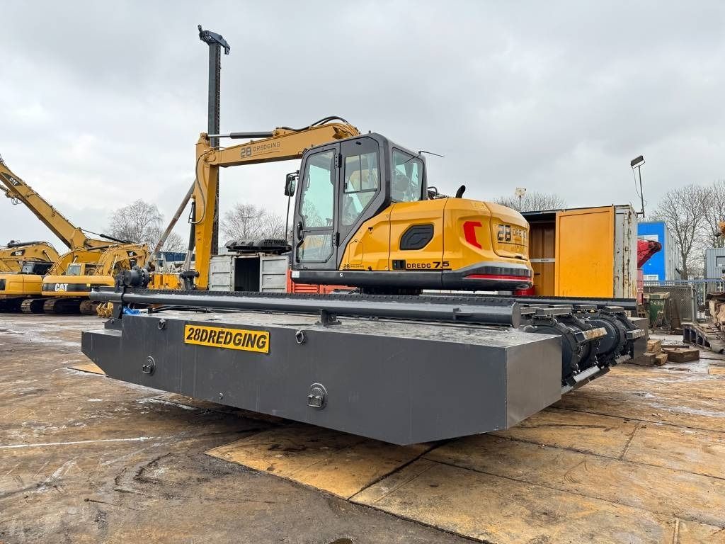 2024 28DREDGING DREDG7.5 amphibious excavator, side view
