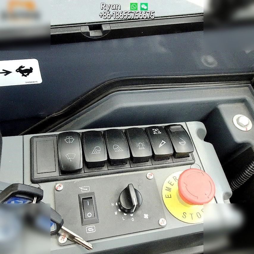 2025 XCMG XE27E mini excavator cab control panel 2025 XCMG XE27E mini excavator cab control panel
