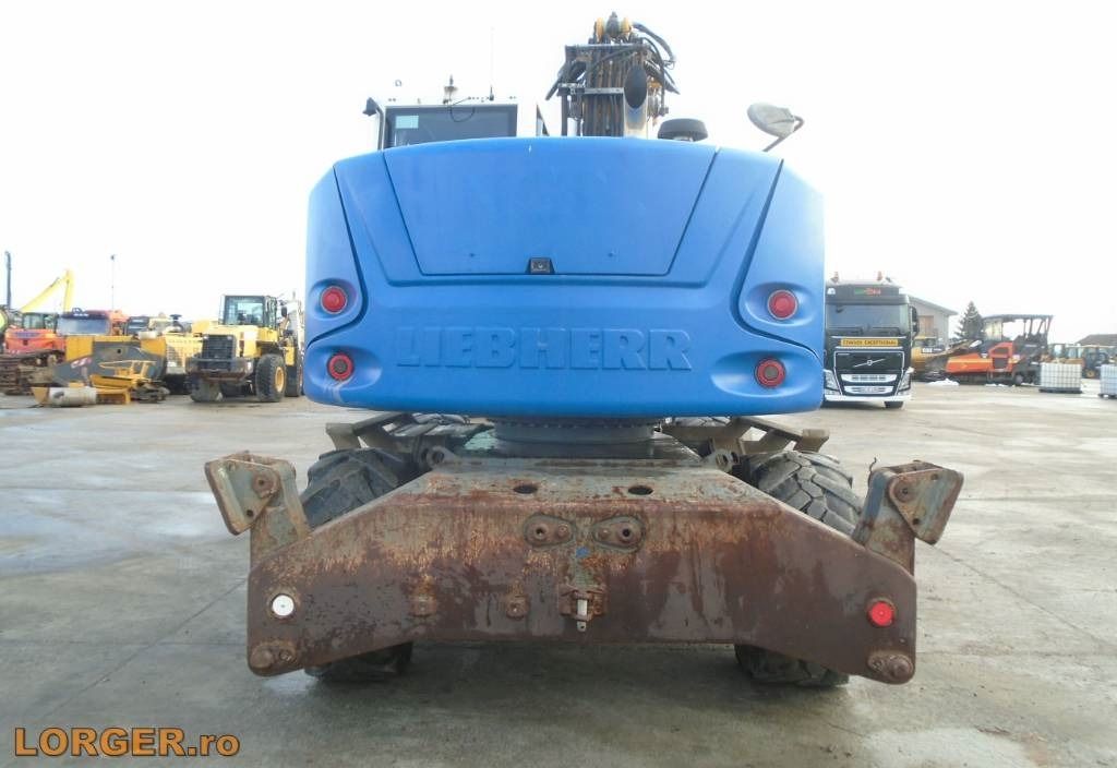 2014 Liebherr A914 COMPACT wheel excavator rear view