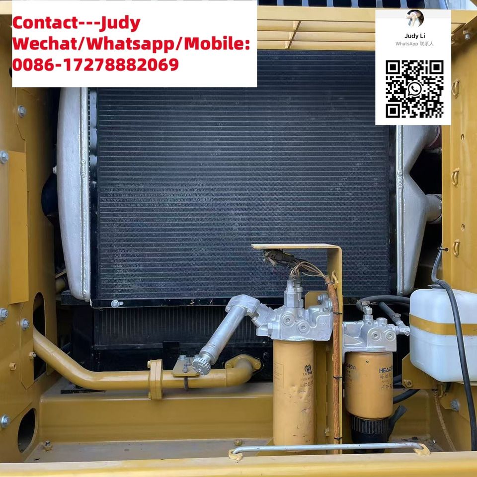 2021 Caterpillar 325DL crawler excavator engine compartment detail