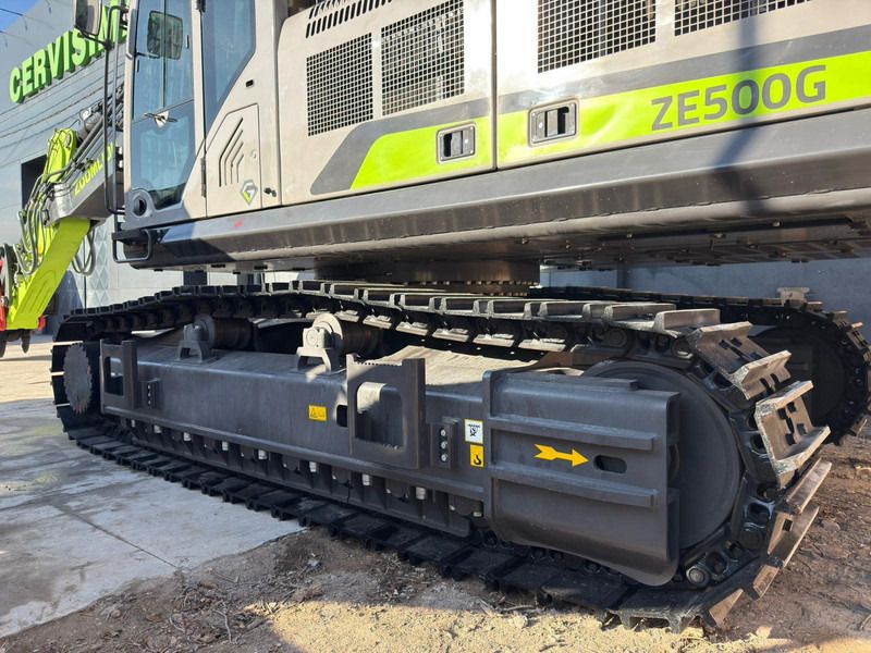 2025 Zoomlion ZE500G crawler excavator side view