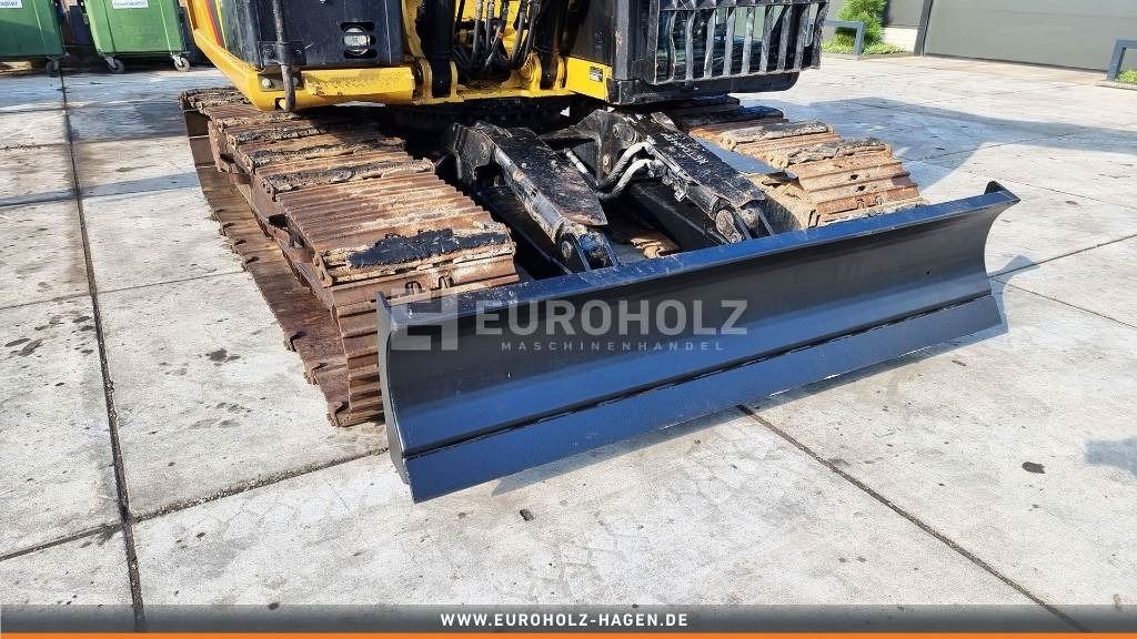 2016 Caterpillar 312EL crawler excavator front blade view