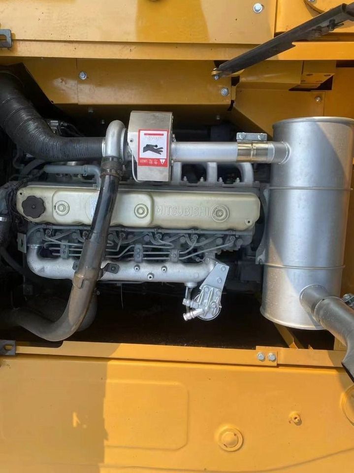2024 Sany SY215C crawler excavator engine compartment view