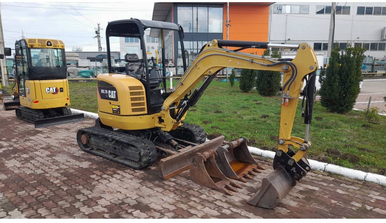 2019 Caterpillar 302.7DCR crawler excavator, side view 2019 Caterpillar 302.7DCR crawler excavator, side view