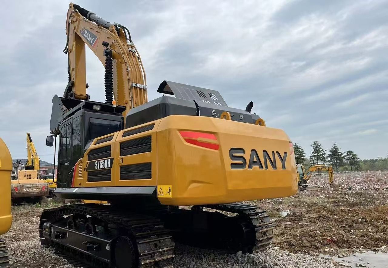 2020 Sany SY550H crawler excavator, rear three-quarter view 2020 Sany SY550H crawler excavator, rear three-quarter view