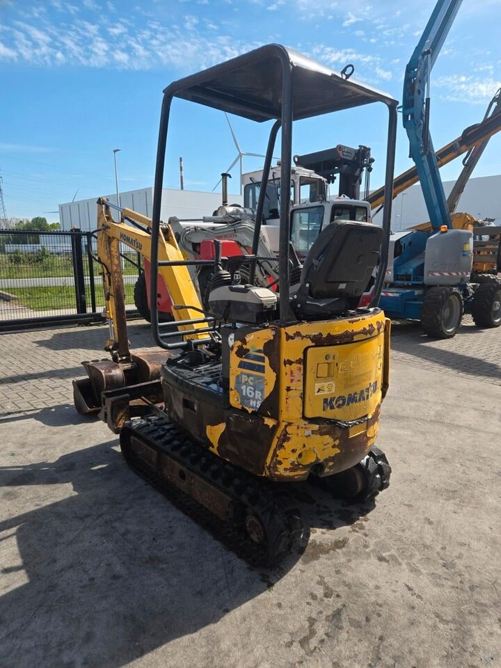 2016 Komatsu PC16R mini excavator rear view 2016 Komatsu PC16R mini excavator rear view