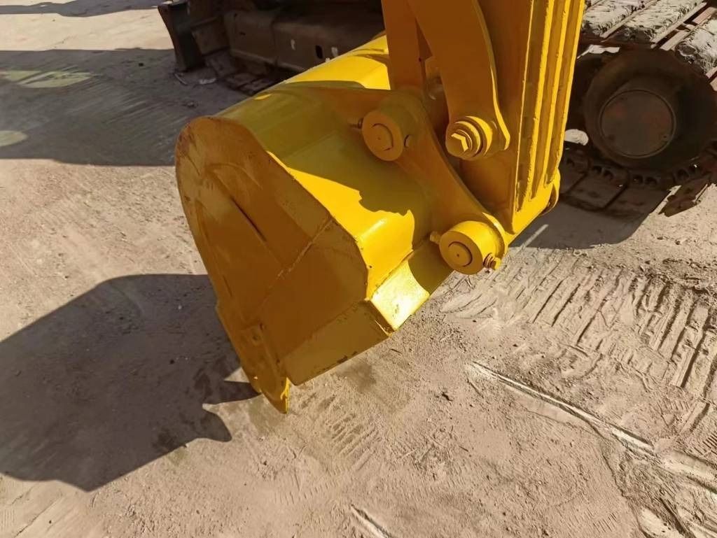 2024 Komatsu PC-55MR mini excavator bucket detail