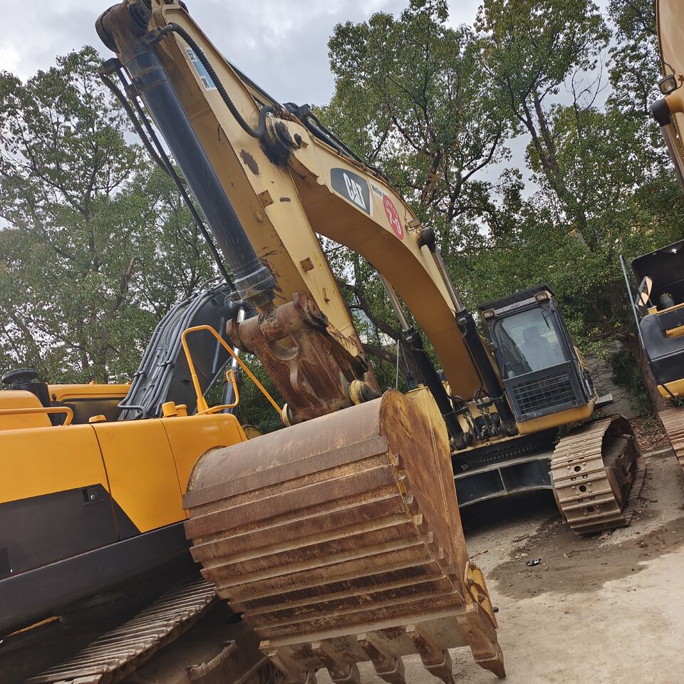 2023 Caterpillar 349D crawler excavator, front three-quarter view 2023 Caterpillar 349D crawler excavator, front three-quarter view