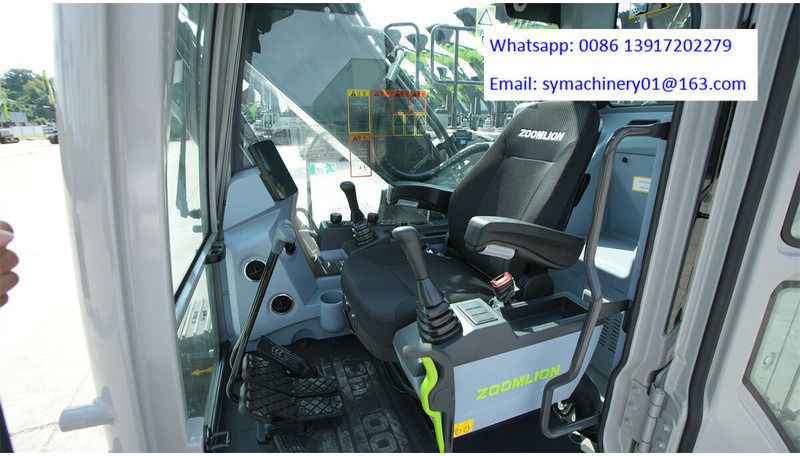 2026 Zoomlion ZE215G crawler excavator interior cab view 2026 Zoomlion ZE215G crawler excavator interior cab view