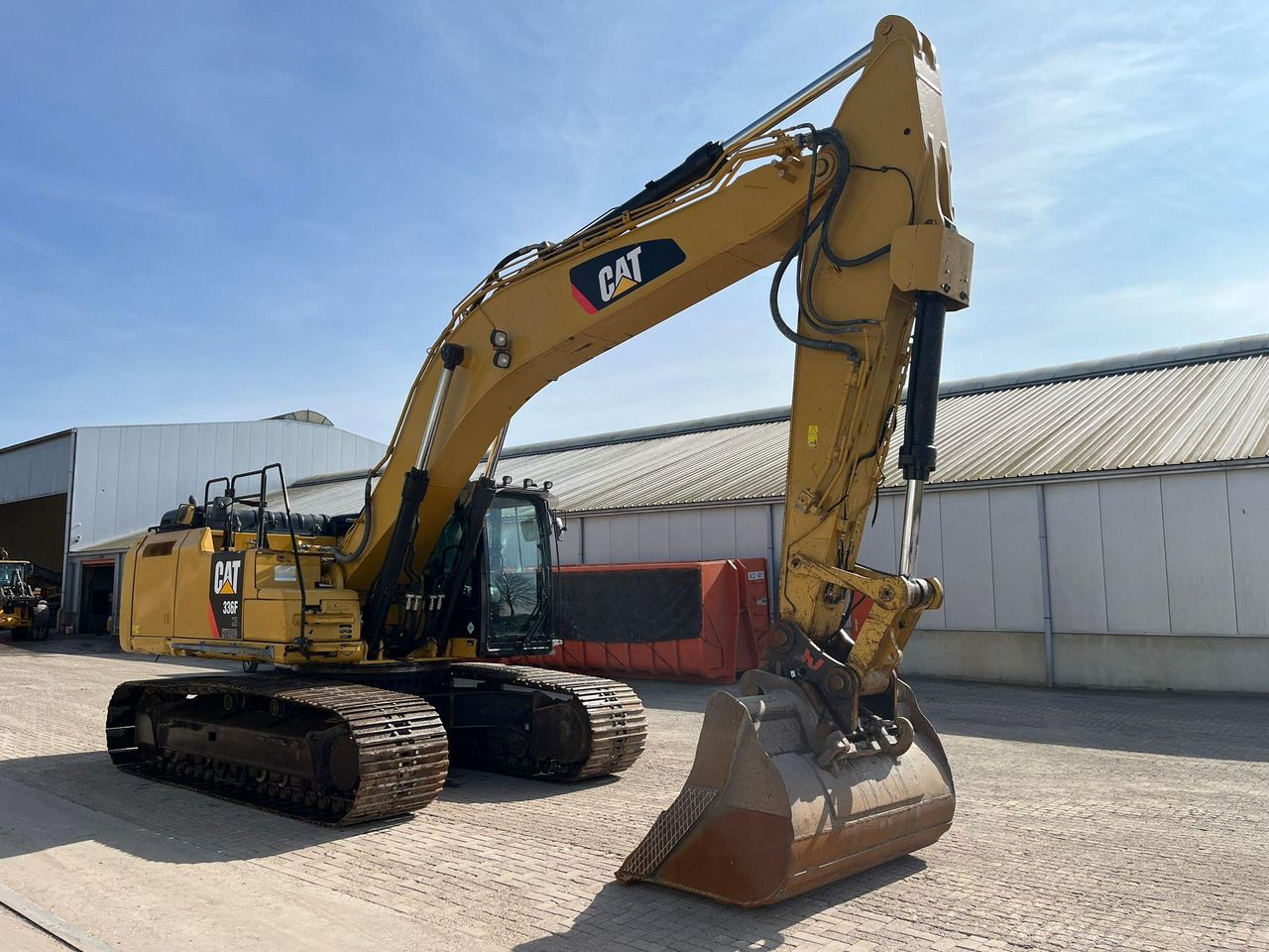 2015 Caterpillar 336F crawler excavator, side profile view