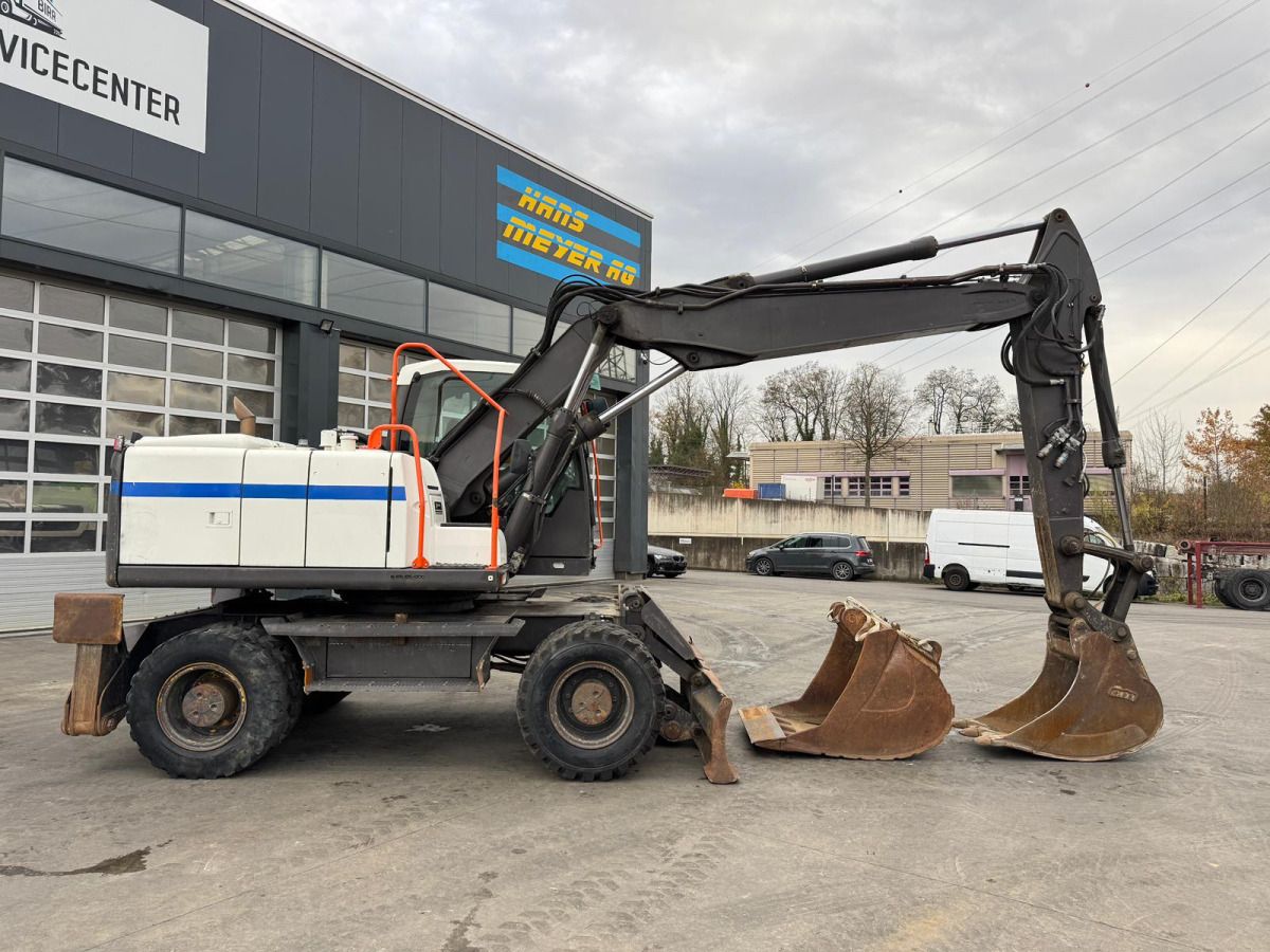 2008 Volvo EW160C wheel excavator, side profile view