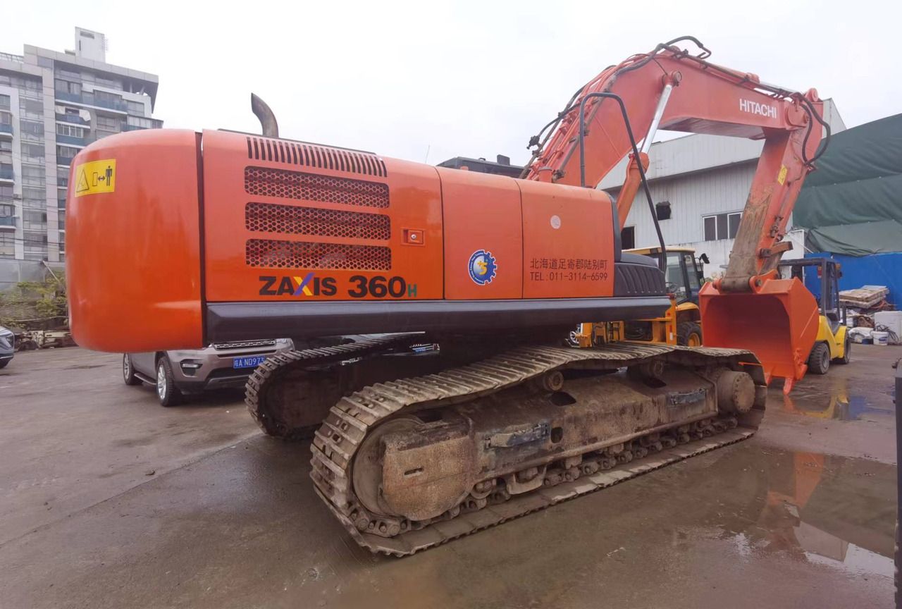 2014 Hitachi ZAXIS 360H crawler excavator, rear three-quarter view