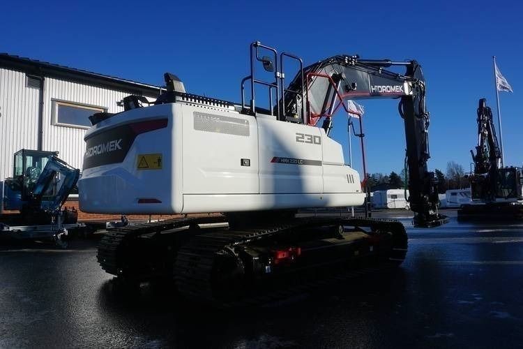 2025 Hidromek HMK 230 LC-5 crawler excavator, rear three-quarter view
