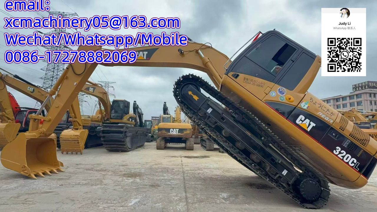 2019 Caterpillar 320CL excavator side view