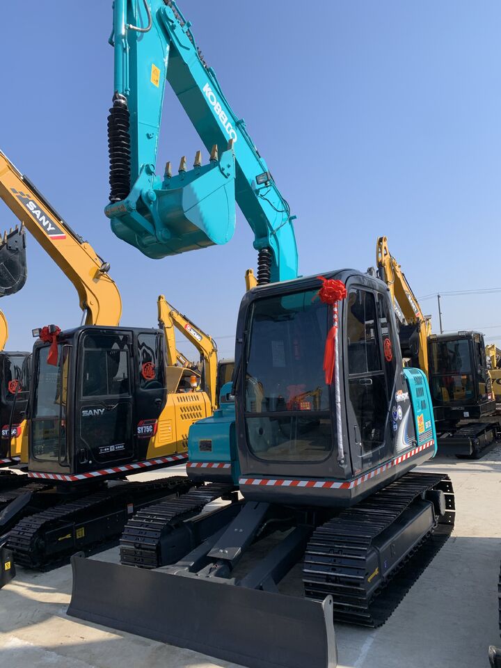 2024 Kobelco SK75 crawler excavator, front three-quarter view 2024 Kobelco SK75 crawler excavator, front three-quarter view