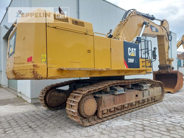 2019 Caterpillar 390FL crawler excavator side view