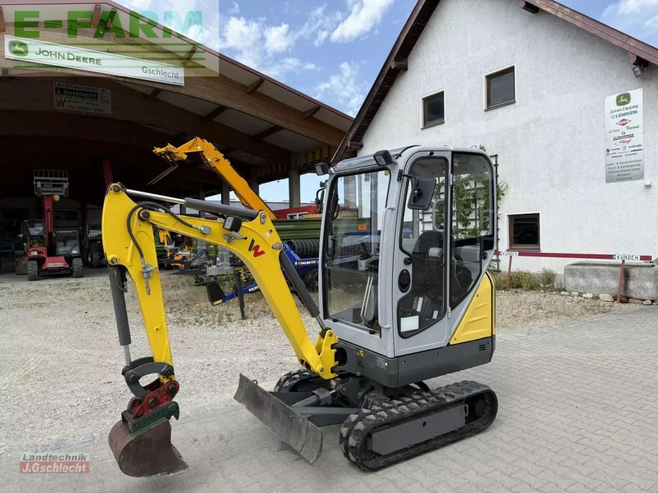 2019 Wacker Neuson ET16 mini excavator, side view
