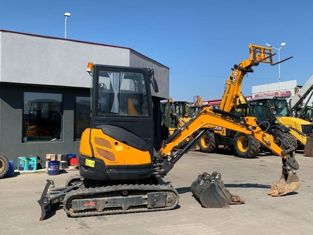 2024 XCMG EX261 mini excavator, side view