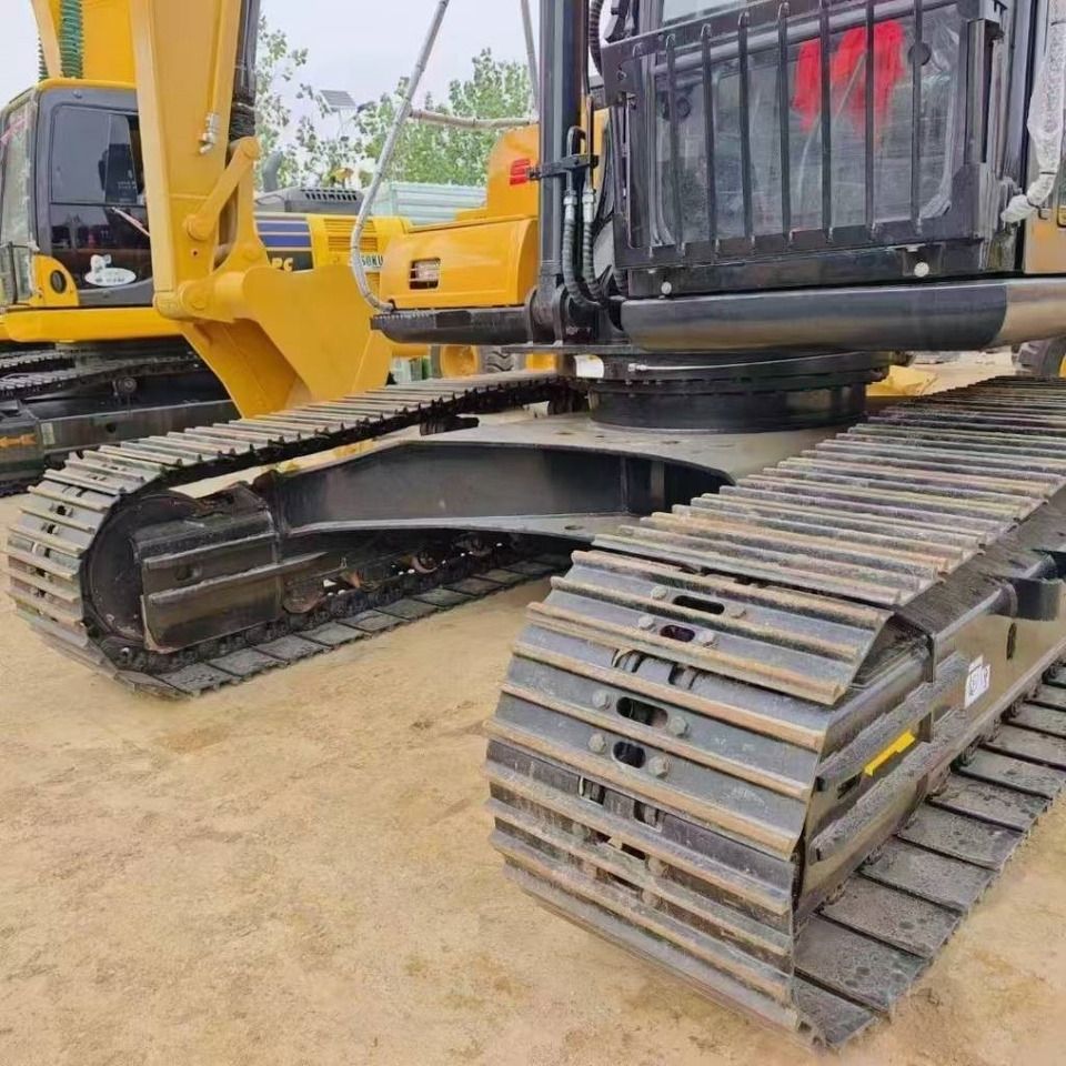 2024 Sany SY235H crawler excavator undercarriage view