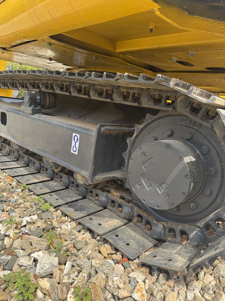 2024 Komatsu PC70-8 crawler excavator track assembly detail 2024 Komatsu PC70-8 crawler excavator track assembly detail