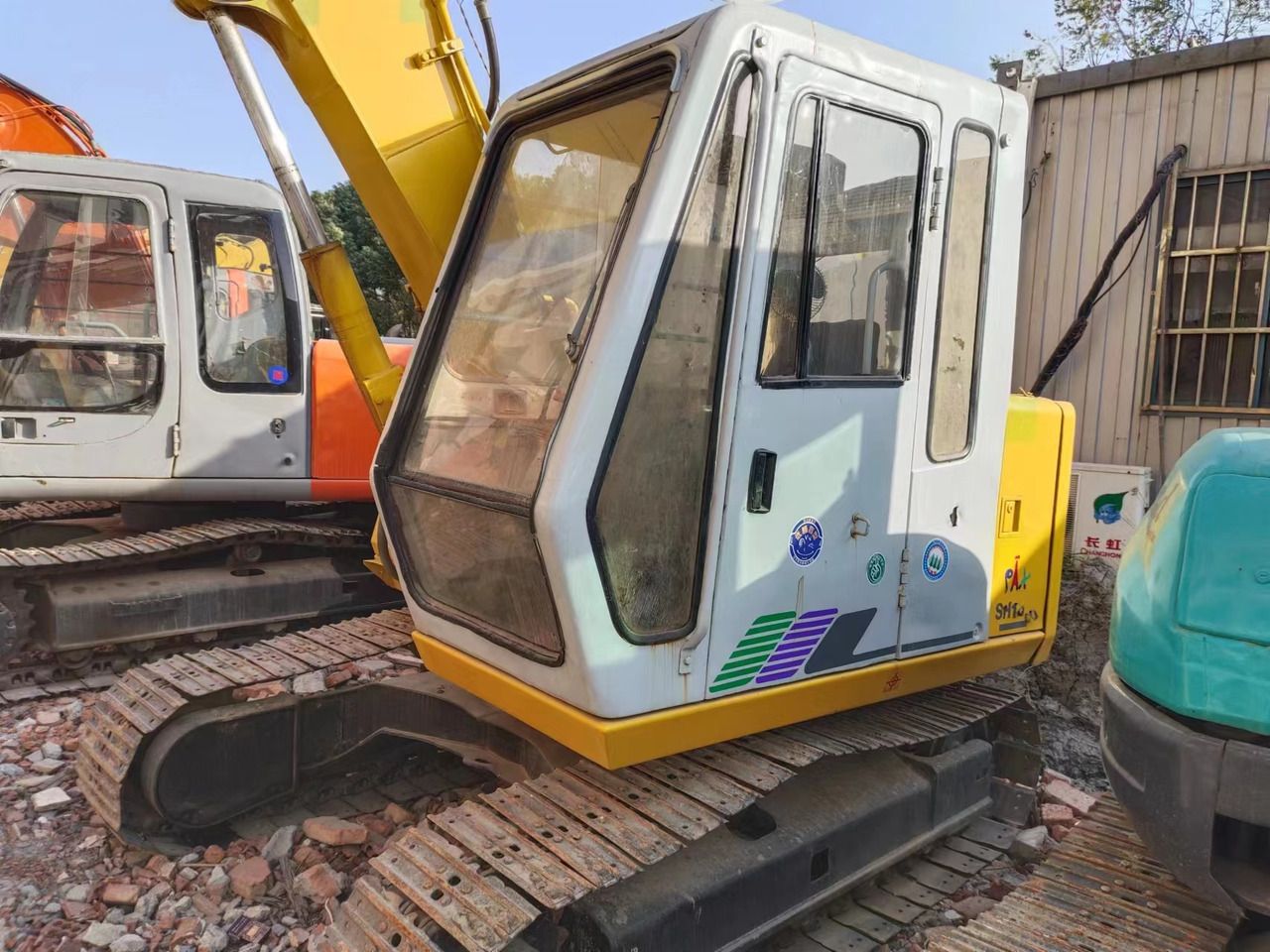 2017 Sumitomo SH60 mini excavator cab view 2017 Sumitomo SH60 mini excavator cab view