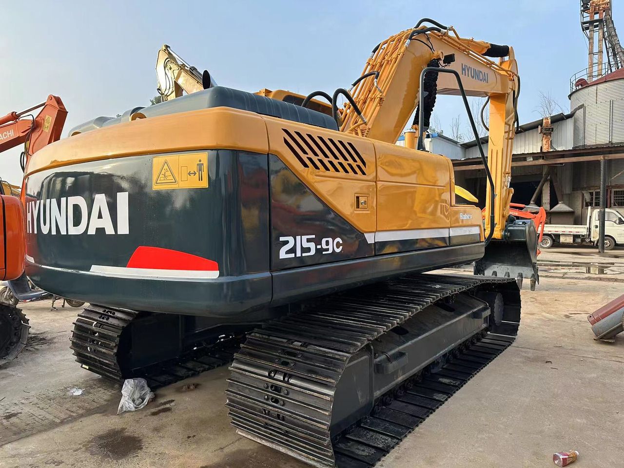 2023 Hyundai 215-9C crawler excavator rear three-quarter view 2023 Hyundai 215-9C crawler excavator rear three-quarter view