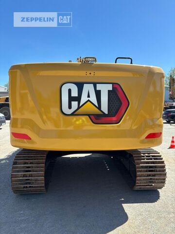 2022 Caterpillar 320-07D crawler excavator, rear view 2022 Caterpillar 320-07D crawler excavator, rear view