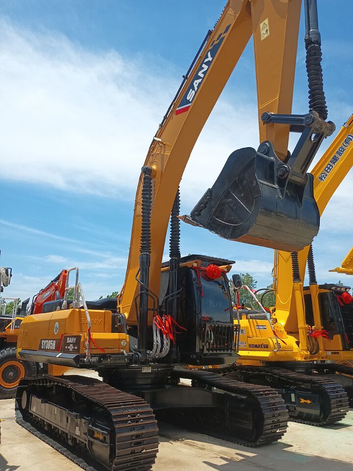 2023 Sany SY305H crawler excavator, side view