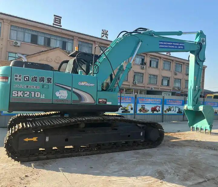 Kobelco SK210-8 Raupenbagger