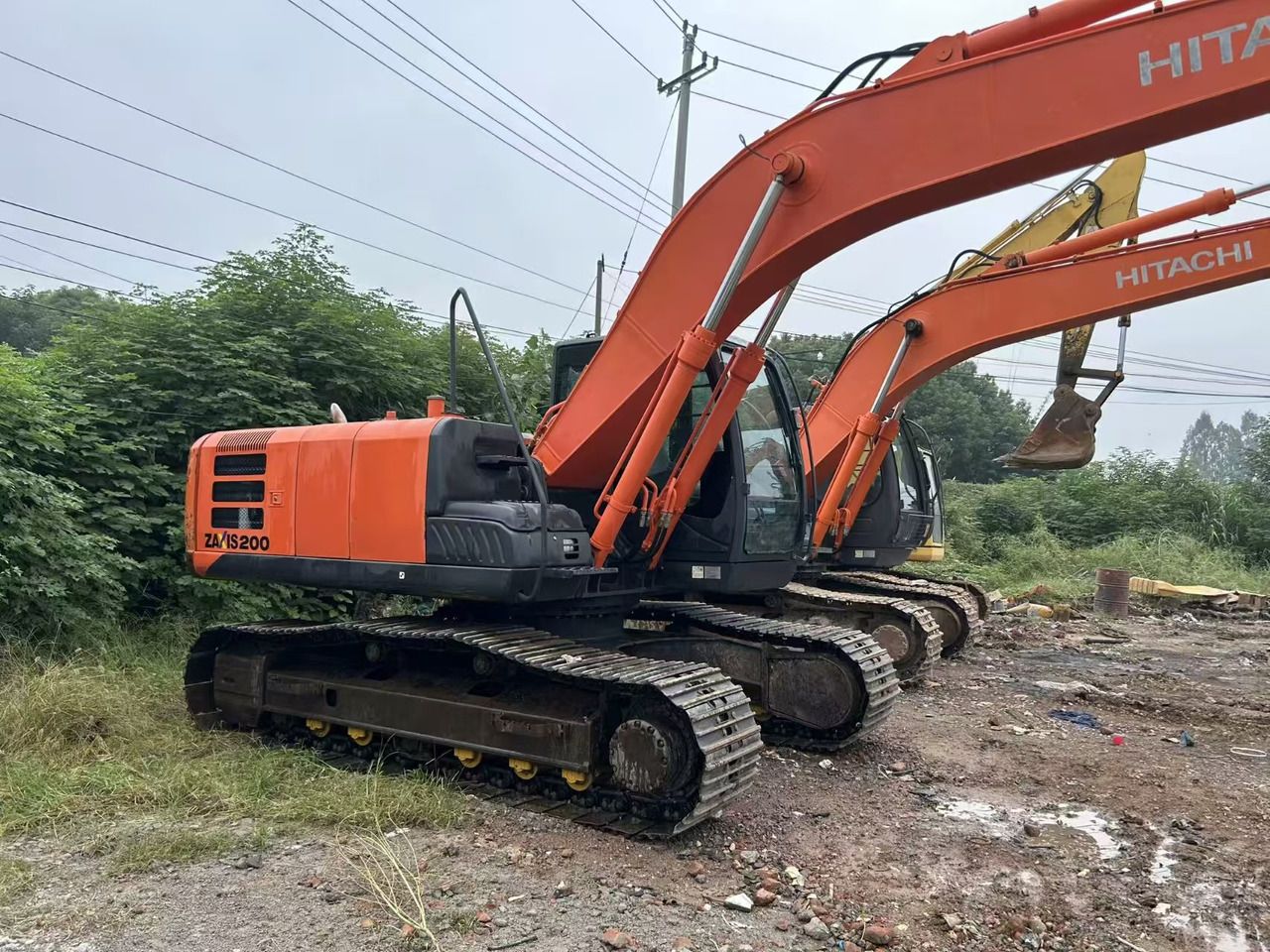 2022 Hitachi ZAXIS 200 crawler excavator, side profile view 2022 Hitachi ZAXIS 200 crawler excavator, side profile view