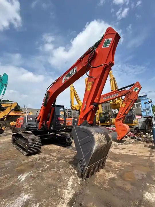 2016 Hitachi ZX200 crawler excavator, front three-quarter view