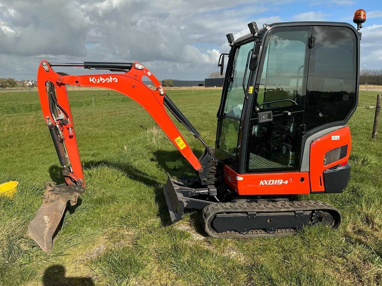 2021 Kubota KX019-4 mini excavator, side view