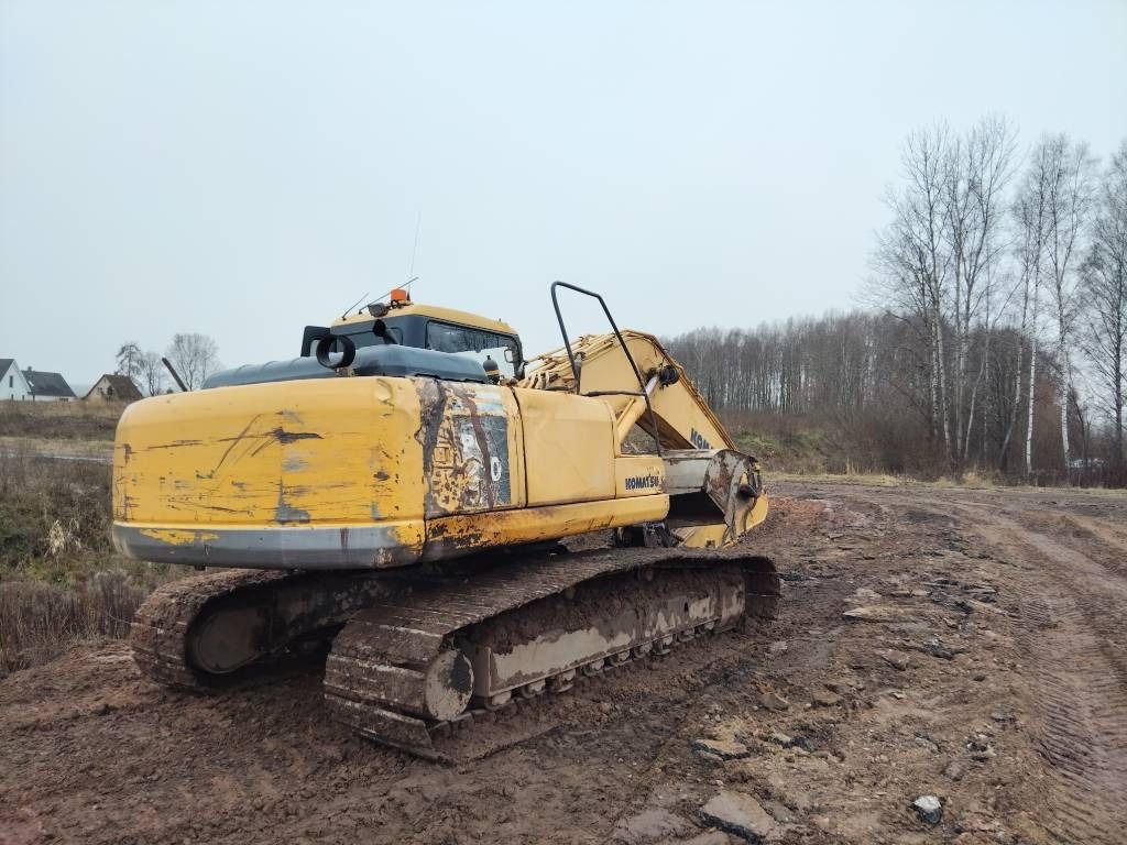 2005 Komatsu PC210 crawler excavator rear three-quarter view
