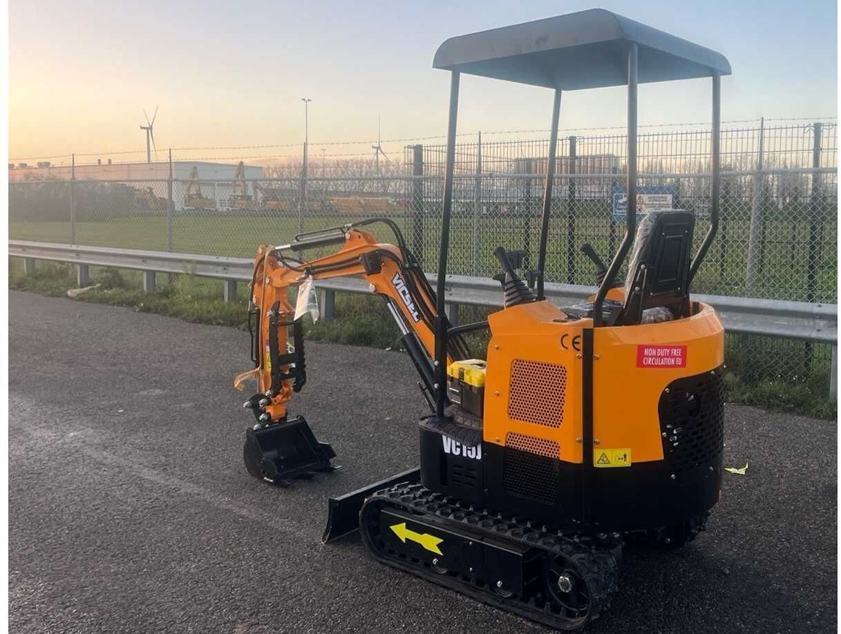 Vicsec 15-Y mini excavator, rear three-quarter view Vicsec 15-Y mini excavator, rear three-quarter view