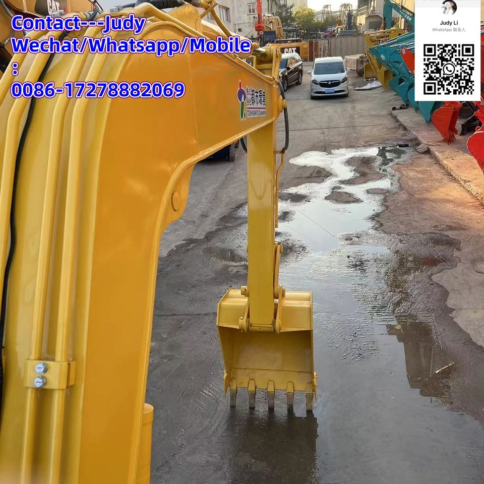 2021 Komatsu PC60 mini excavator boom and bucket view 2021 Komatsu PC60 mini excavator boom and bucket view