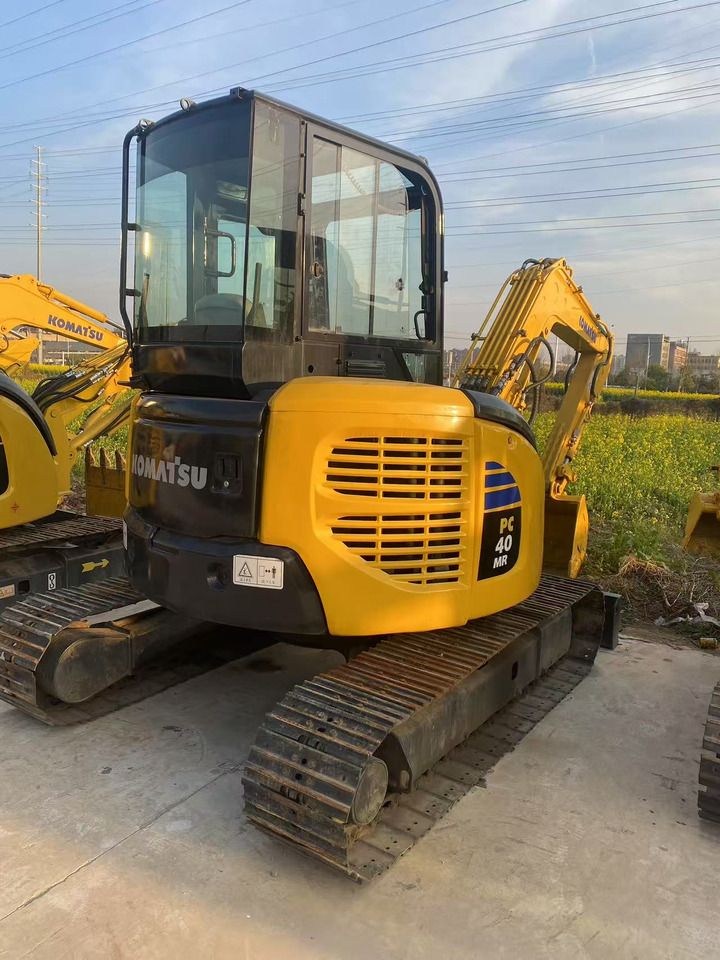 2021 Komatsu PC40MR mini excavator, rear three-quarter view 2021 Komatsu PC40MR mini excavator, rear three-quarter view