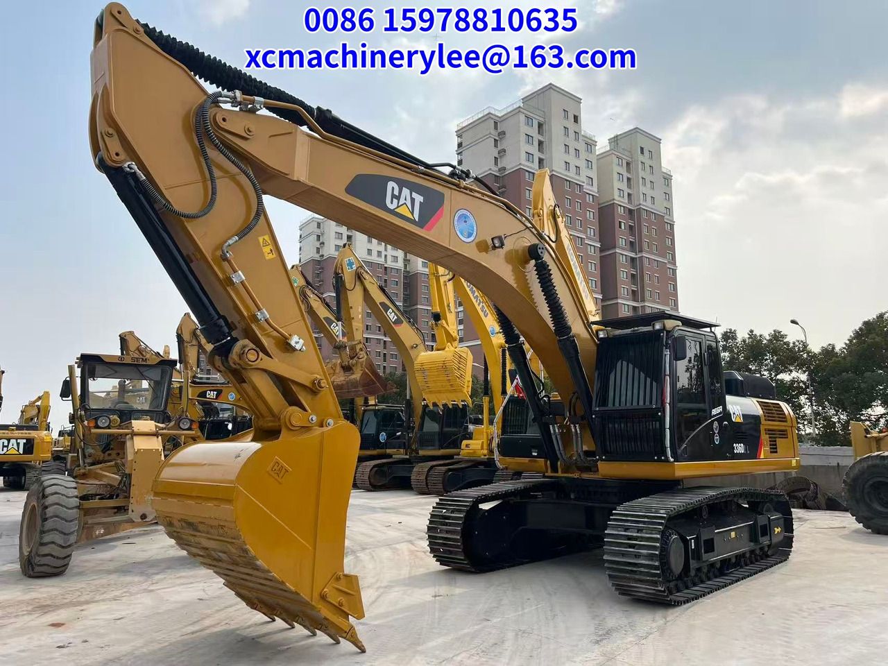 2023 Caterpillar 336D2 crawler excavator, side view