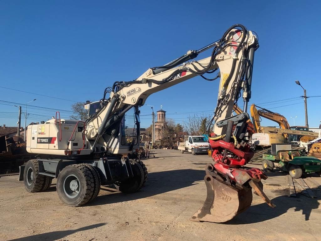 2008 Terex TW160SR wheel excavator, side view 2008 Terex TW160SR wheel excavator, side view