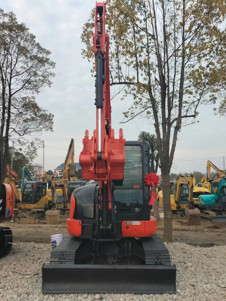 2022 Kubota KX163 mini excavator, front view 2022 Kubota KX163 mini excavator, front view