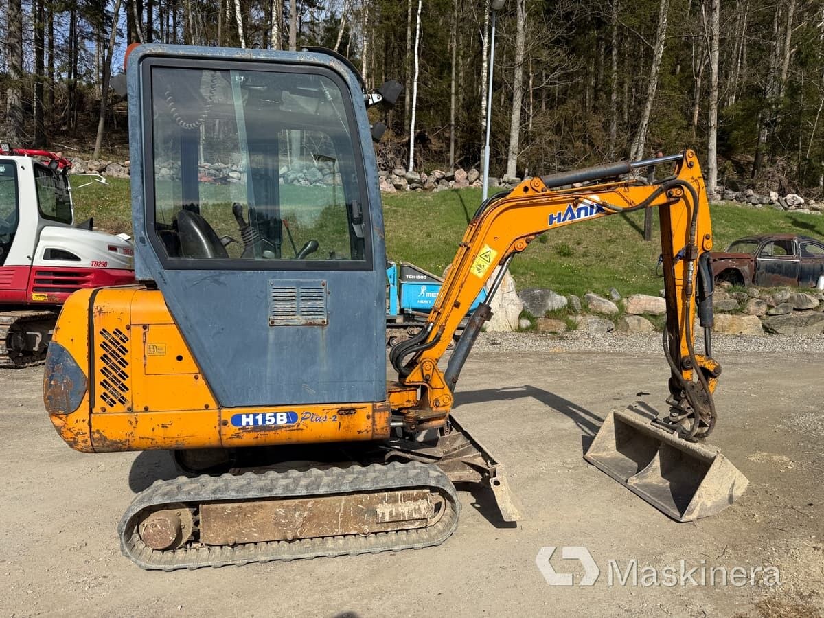 2004 Hanix H15B PLUS-2 Crawler Excavator 2004 Hanix H15B PLUS-2 Crawler Excavator