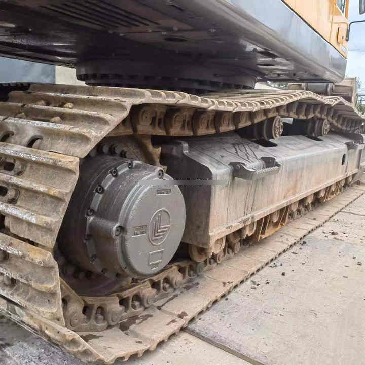2020 Volvo EC480DL crawler excavator track assembly