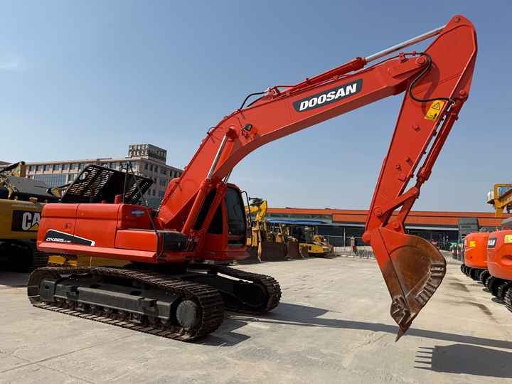 2022 Doosan DX225LC-9C crawler excavator, side view